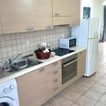 Appartement Harmonia At Court Gennadi