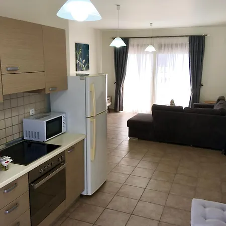 Harmonia At Court Apartament Jenadi